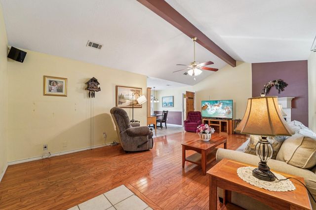 378 Ridgewood Drive, Magnolia, TX 77355