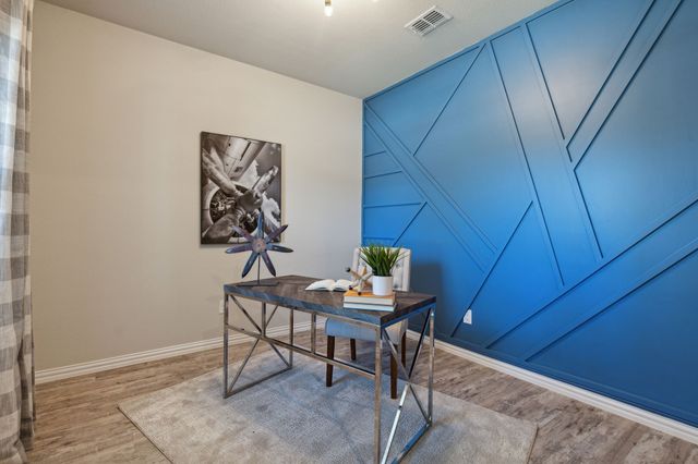 112 Kirwin Drive, Fort Worth, TX 76131