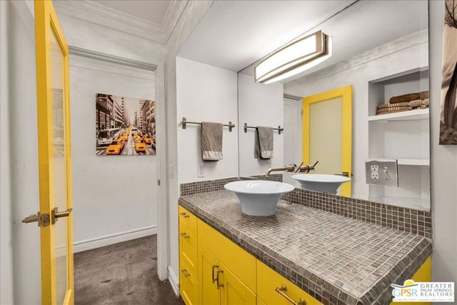 1655 E Palm Canyon Drive 609, Palm Springs, CA 92264