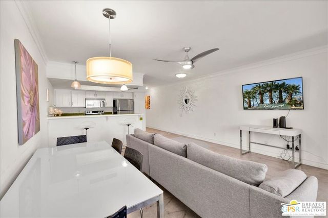 1655 E Palm Canyon Drive 609, Palm Springs, CA 92264