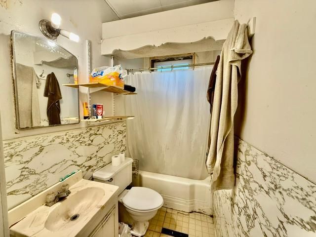 627 Palace Avenue, Saint Paul, MN 55102