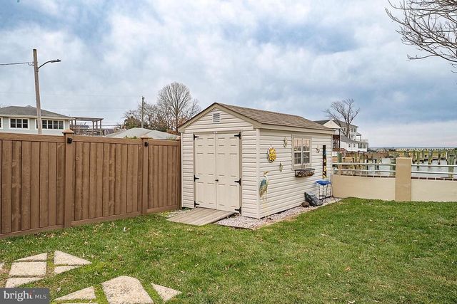 4919 MARINERS DR, Shady Side, MD 20764