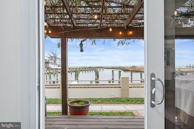 4919 MARINERS DR, Shady Side, MD 20764