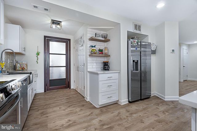 4919 MARINERS DR, Shady Side, MD 20764