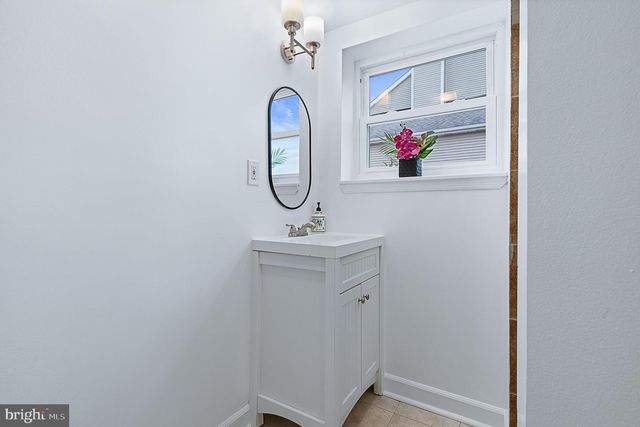 4919 MARINERS DR, Shady Side, MD 20764