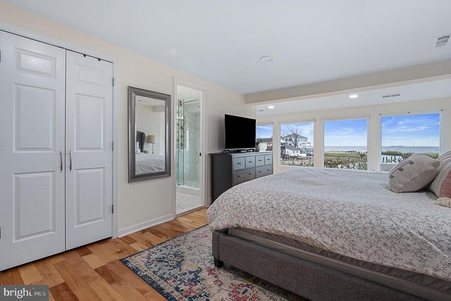 4919 MARINERS DR, Shady Side, MD 20764