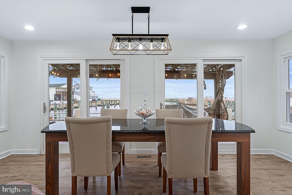 Image 29 of property listing at 4919 MARINERS DR, Shady Side, MD 20764