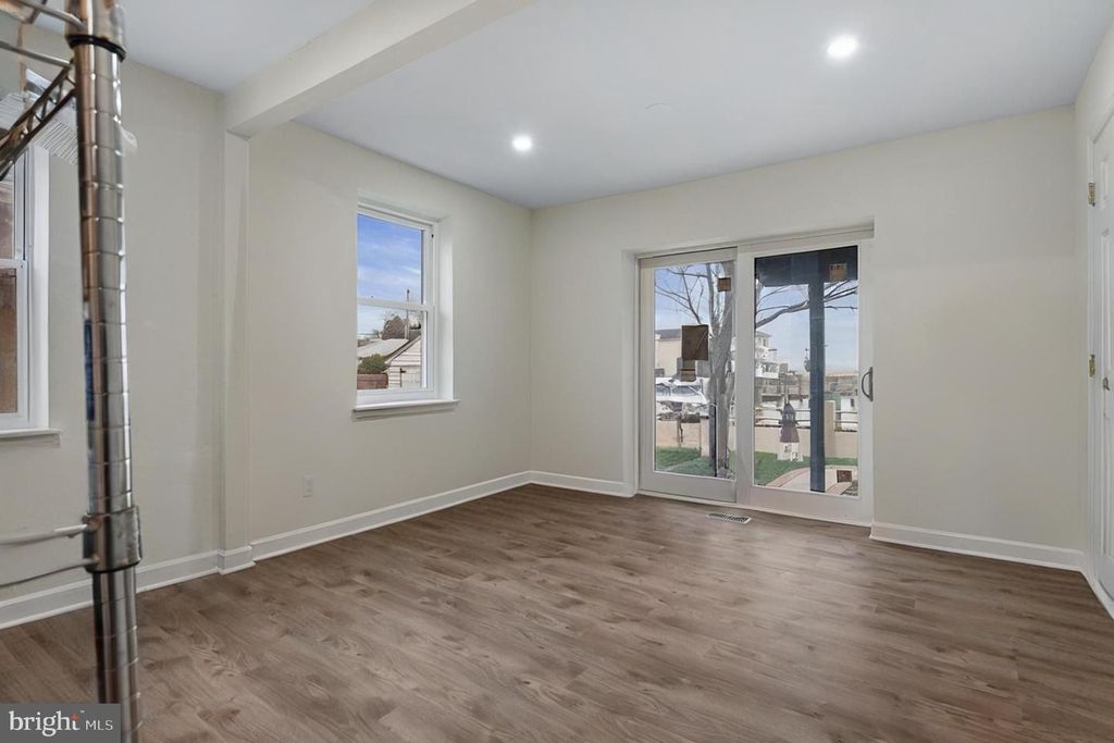 Image 51 of property listing at 4919 MARINERS DR, Shady Side, MD 20764