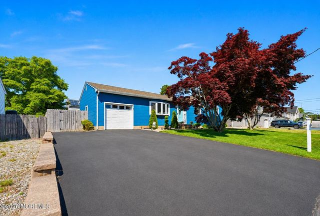 182 Mast Road, Brick, NJ 08723