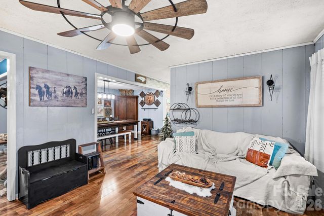 230 E Old Farm Road, Salisbury, NC 28146