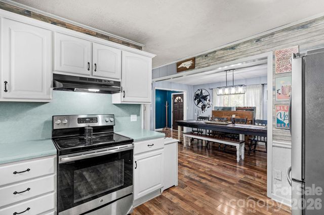 230 E Old Farm Road, Salisbury, NC 28146