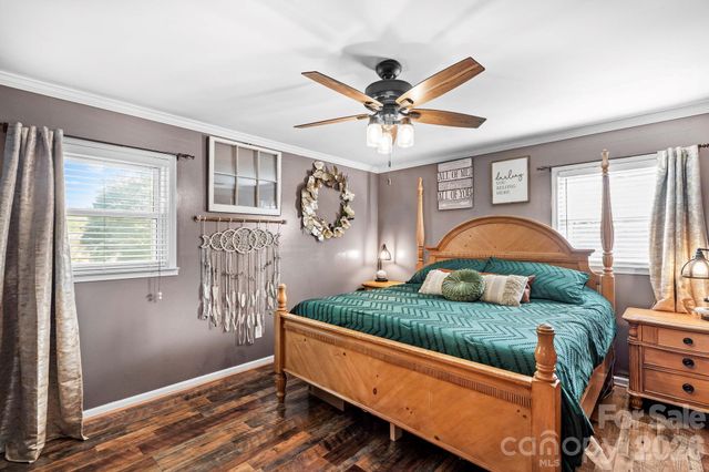230 E Old Farm Road, Salisbury, NC 28146
