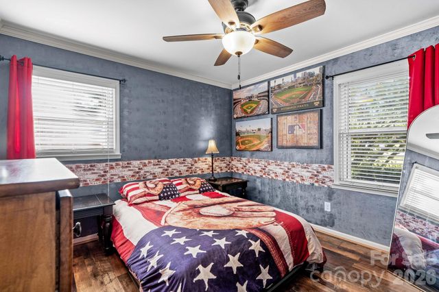 230 E Old Farm Road, Salisbury, NC 28146