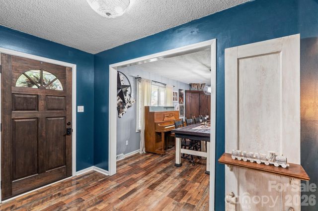 230 E Old Farm Road, Salisbury, NC 28146