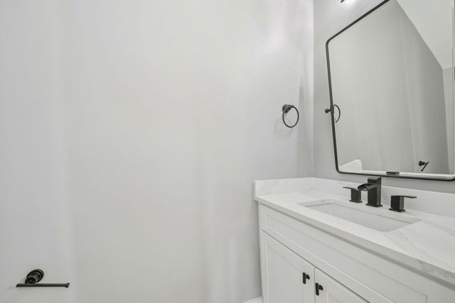 1412 Weiss Street, Houston, TX 77009