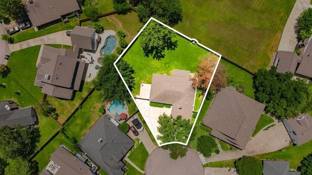 7093 Whispering Wind Drive, Willis, TX 77318