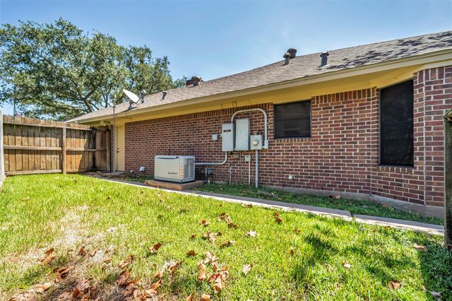 7093 Whispering Wind Drive, Willis, TX 77318