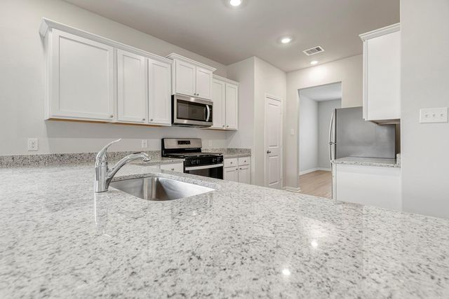 413 Sunny Highlands Drive, Katy, TX 77493