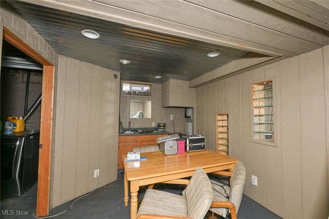 639 Chester Avenue, Akron, OH 44314