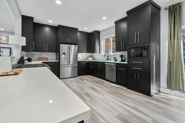 106 Hunterscove Place, Hot Springs, AR 71913