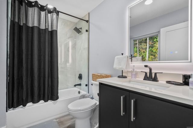 106 Hunterscove Place, Hot Springs, AR 71913