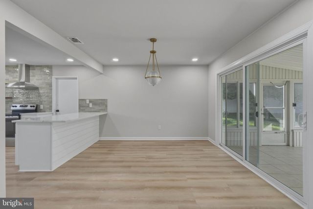 45 RUST HILL RD, Levittown, PA 19056