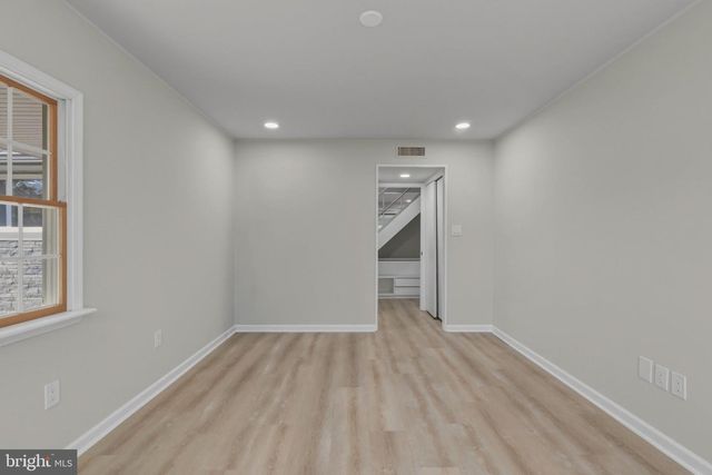 45 RUST HILL RD, Levittown, PA 19056