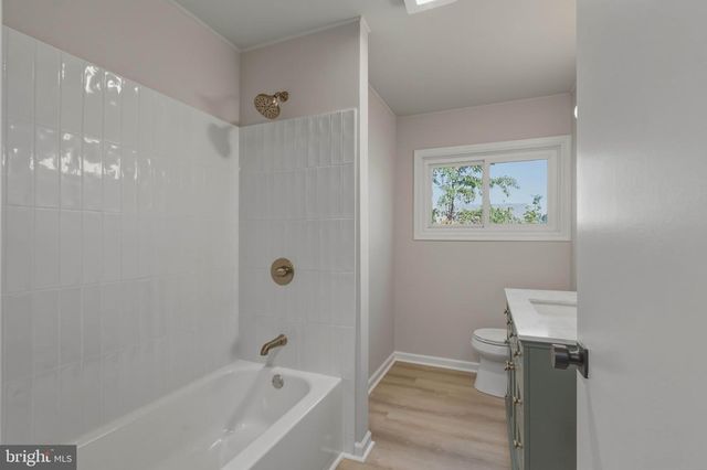 45 RUST HILL RD, Levittown, PA 19056