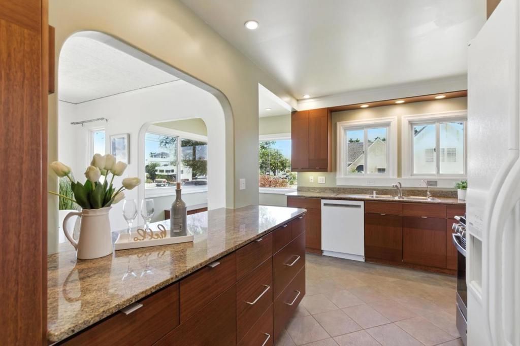 Image 9 of property listing at 3428 Esmond Avenue, Richmond, CA 94805