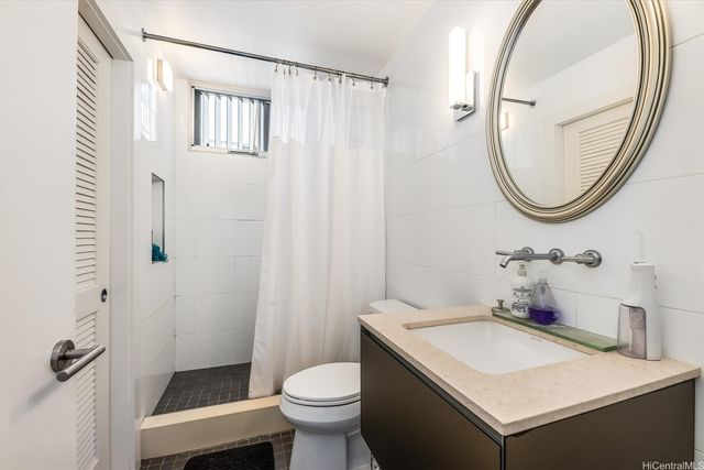 95-61 Waikalani Drive D704, Mililani, HI 96789