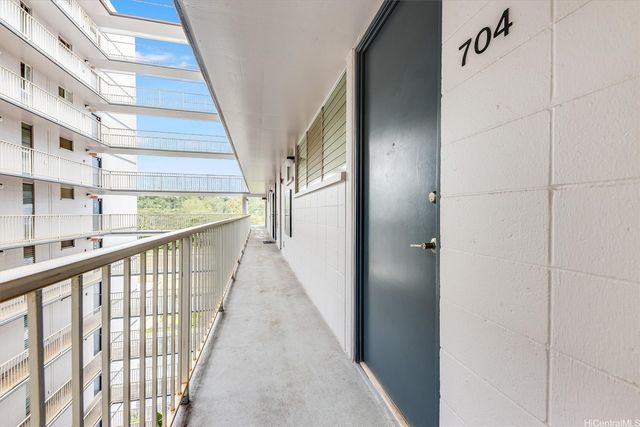 95-61 Waikalani Drive D704, Mililani, HI 96789