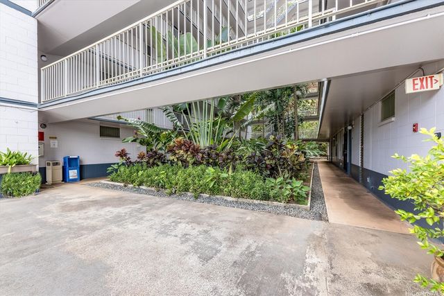 95-61 Waikalani Drive D704, Mililani, HI 96789