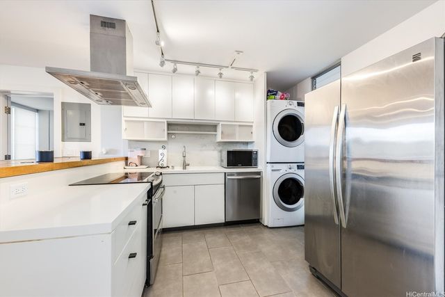 95-61 Waikalani Drive D704, Mililani, HI 96789