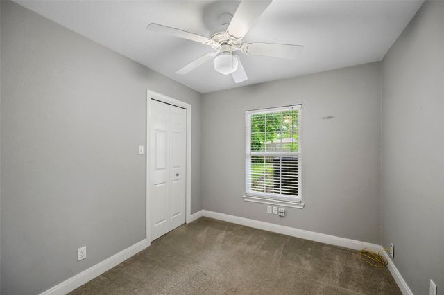 127 Marlin Avenue, Galveston, TX 77550
