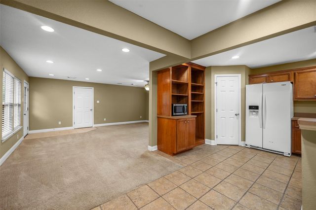 127 Marlin Avenue, Galveston, TX 77550