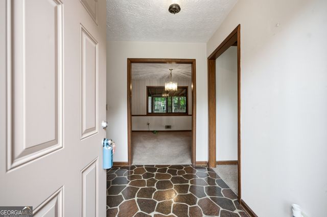 2563 Alberta Lane, Marietta, GA 30062