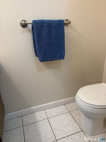 20 Lakeside Drive K, Ledyard, CT 06339