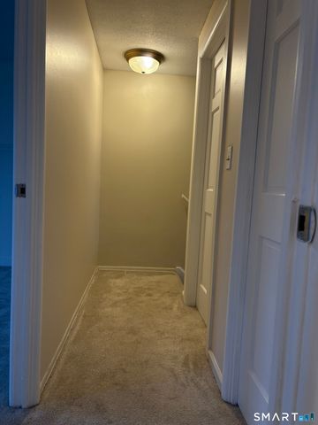 20 Lakeside Drive K, Ledyard, CT 06339