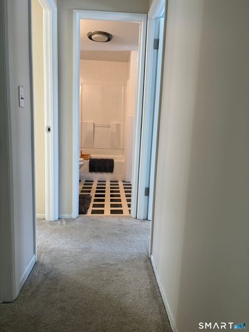 20 Lakeside Drive K, Ledyard, CT 06339