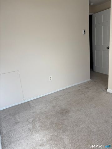 20 Lakeside Drive K, Ledyard, CT 06339