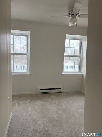 20 Lakeside Drive K, Ledyard, CT 06339