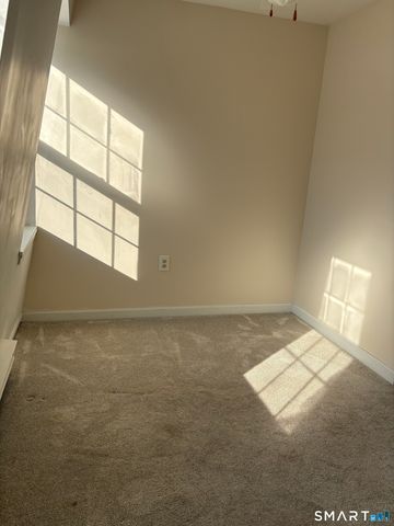 20 Lakeside Drive K, Ledyard, CT 06339