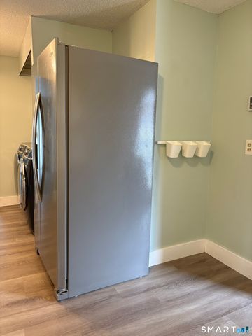 20 Lakeside Drive K, Ledyard, CT 06339