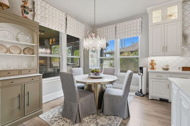 123 N Winter Sunrise Circle, The Woodlands, TX 77375