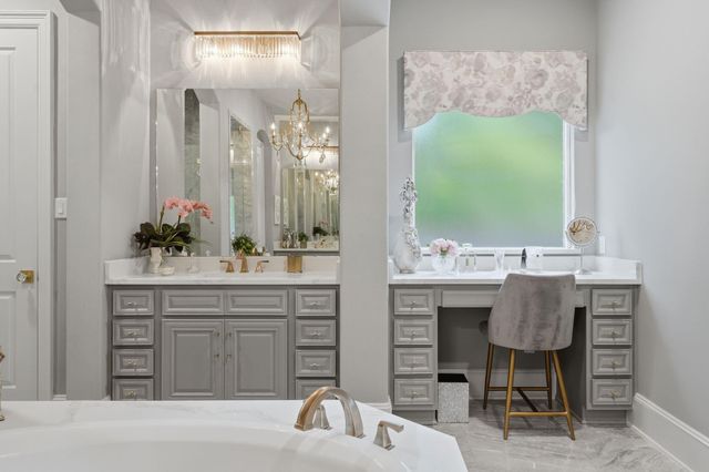 123 N Winter Sunrise Circle, The Woodlands, TX 77375