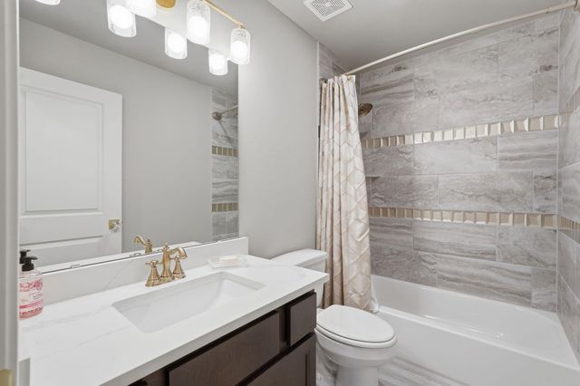 123 N Winter Sunrise Circle, The Woodlands, TX 77375