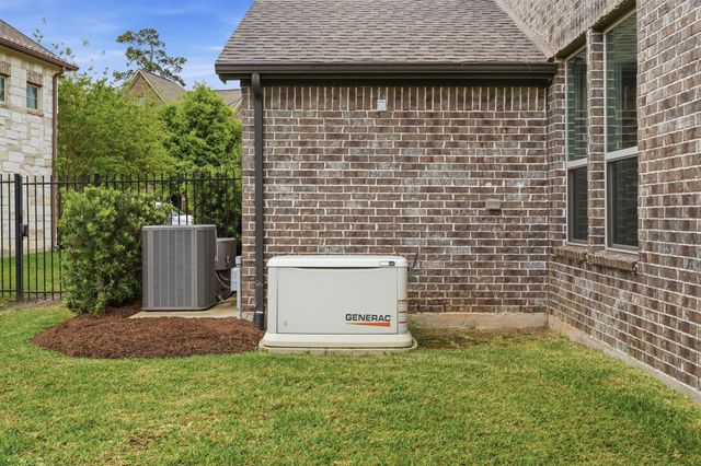 123 N Winter Sunrise Circle, The Woodlands, TX 77375