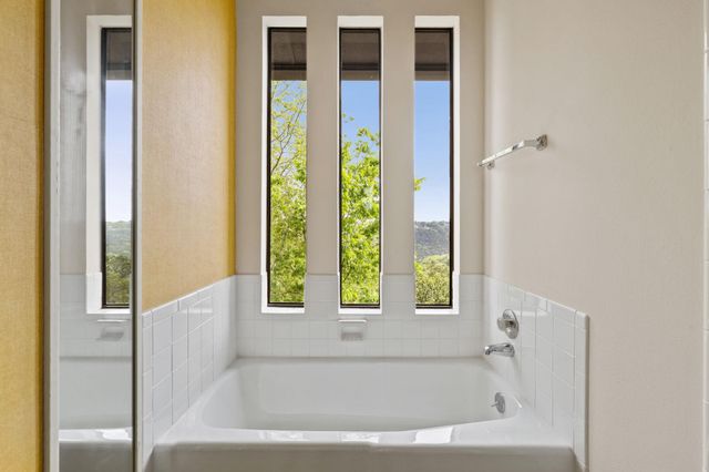 4700 Cat Mountain DR, Austin, TX 78731