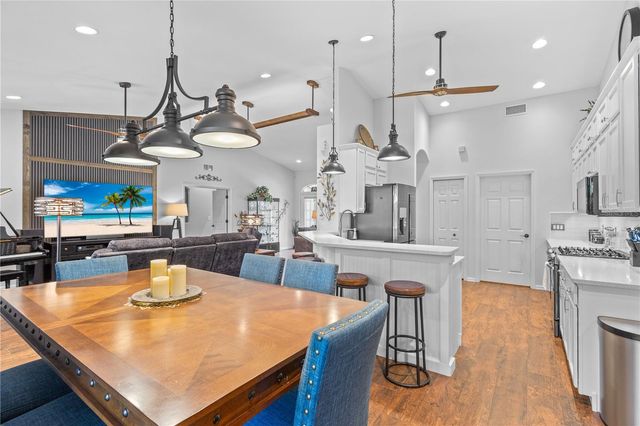 10921 BLUESTEM CIRCLE, Lakewood Ranch, FL 34202