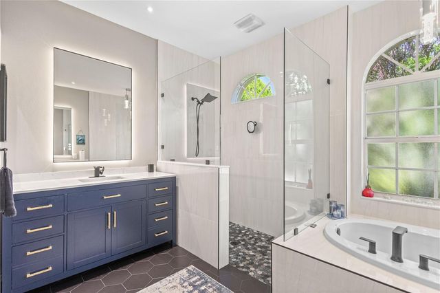 10921 BLUESTEM CIRCLE, Lakewood Ranch, FL 34202